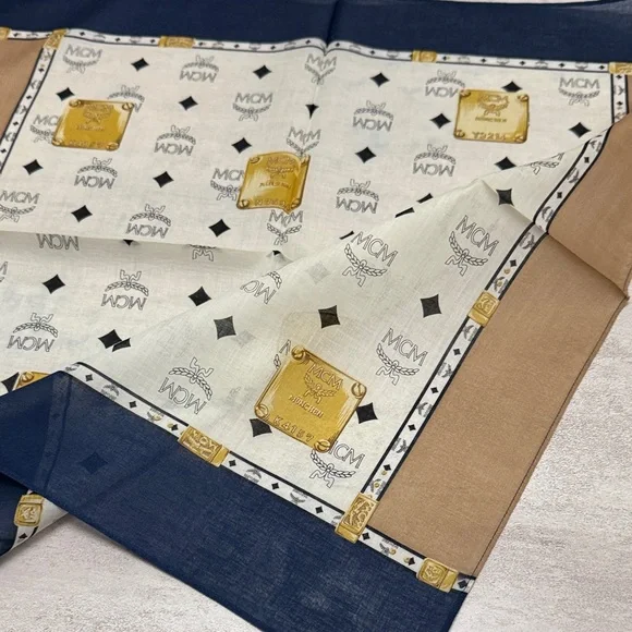 MCM Logo Square Scarf in Navy, White & Gold Plaque Print cotton - Picture 5 of 6
